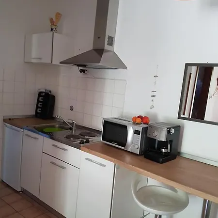 Ute Apartment