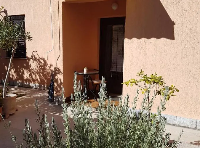 Ute Apartament Mali Lošinj